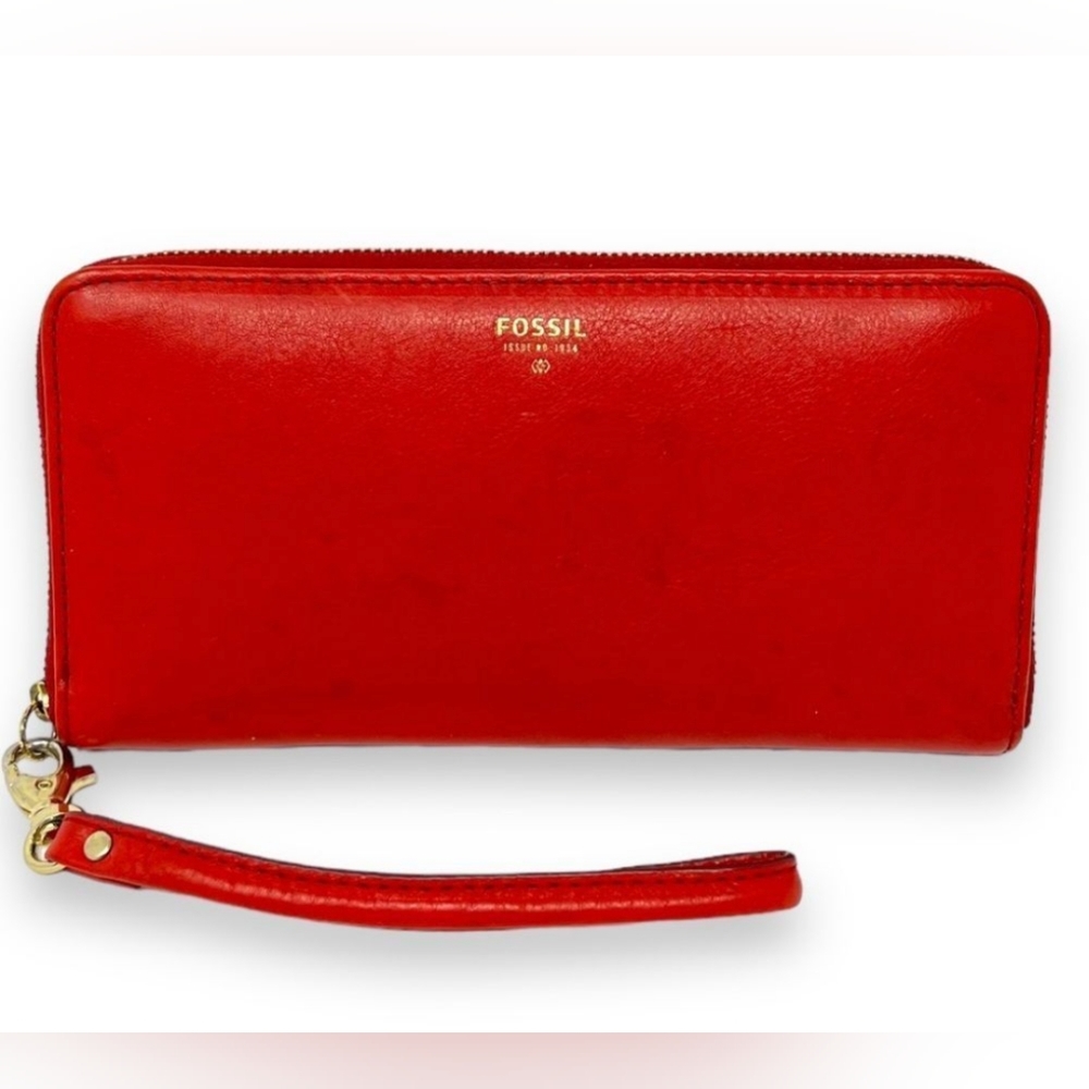 Fossil Sydney Scarlet Red Leather Full Size Zip Clutch Wristlet Wallet